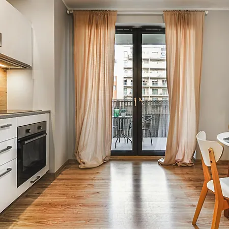 Oaza W Centrum Wroclawia 弗罗茨瓦夫